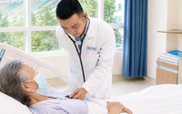 Tiết dịch giống sữa, người phụ nữ 68 tuổi phát hiện u tuyến yên gần 5 cm