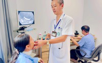 Người phụ nữ 58 tuổi nhập viện vì chủ quan với hóc xương cá, bác sĩ chỉ rõ sai lầm nhiều người mắc phải
