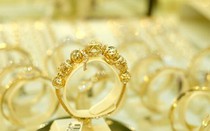 Giá vàng hôm nay 12/5: Vàng miếng SJC vượt mốc 92 triệu đồng/lượng, vàng nhẫn ra sao?
