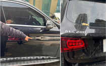 Ô tô Mercedes bị cào xước, đập kính lái ở Hà Nội: Người phá xe xin bồi thường