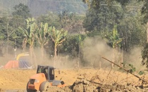 Thái Nguyên: Ai chịu trách nhiệm khi xe tải tung bụi, đe dọa an toàn giao thông tại dự án TĐC Bản Áng?