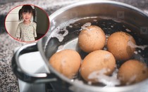 Trẻ ăn nhiều trứng gà có bị dậy thì sớm? Bác sĩ giải đáp điều cha mẹ lo lắng