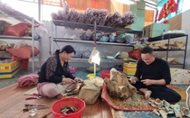 Làng nghề trầm hương Hà Tĩnh tất bật vào vụ Tết Nguyên đán