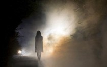 Vì sao người mất cần thắp hương trong 100 ngày?