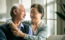 Tuổi già mới biết: 4 người tuyệt đối không được đắc tội, họ mới là chỗ dựa thực sự chứ không phải con cái!