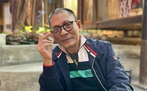 NSND Đức Long độc thân ở tuổi U70: 'Không nhà lầu xe hơi, tôi dùng thẻ xe bus dành cho người già'