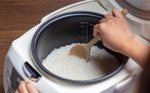 Cảnh báo đặc biệt với người dùng nồi cơm điện: 2 thói quen âm thầm 'nuôi' bệnh tật, nhiều người vẫn làm mỗi ngày