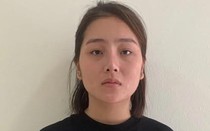 Vụ bé gái 4 tuổi bị bạo hành tử vong: Khởi tố người mẹ để điều tra hành vi giết người