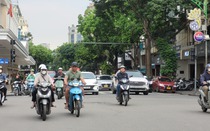 Thí điểm cấm xe xăng vùng lõi Hoàn Kiếm: Hà Nội chưa áp dụng với xe máy xăng cá nhân nhưng hạn chế theo khung giờ