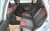 Vì sao giá lăn bánh Suzuki Fronx bất ngờ giảm kỷ lục, rẻ hơn cả Kia Morning, Hyundai Grand i10?