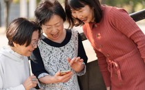 Ngoài 70 tuổi, tôi mới hiểu: Tuổi già muốn được bình yên thì yêu con cần phải giữ 2 nguyên tắc