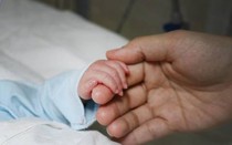 Người mẹ hạnh phúc: Nếu có ai hỏi điều bất ngờ nhất trong cuộc đời tôi là gì, có lẽ đó là mang thai ở tuổi 47...
