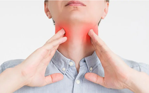 Người đàn ông 62 tuổi viêm amidan tái phát, đi khám phát hiện ung thư do 'thủ phạm' bất ngờ