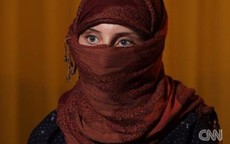 Cuộc sống địa ngục đầy cay đắng của thiếu nữ 16 tuổi làm nô lệ tình dục cho thủ lĩnh IS