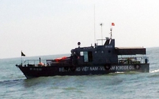 Tàu chìm ở TP HCM, 5 người mất tích