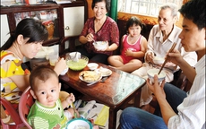 Hưởng ứng Ngày Gia đình Việt Nam (28/6/2015): Tiếp tục đề cao bữa cơm gia đình ấm áp yêu thương