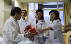 Hai bệnh nhân trong ca ghép tim, gan xuyên Việt giờ ra sao?