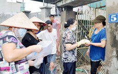 Quảng Ninh chủ động phòng, chống dịch bệnh sau mưa lũ: Tiếp tục cấp thêm Cloramin B cho người dân