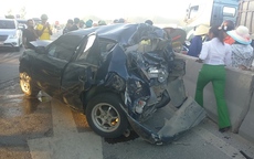 Tai nạn liên hoàn, tài xế ô tô 4 chỗ thoát chết dù xe nát bét