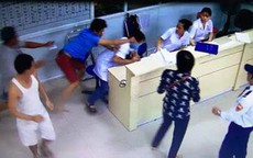 Hà Nội: Trưởng công an phường bị đâm thấu cổ khi giải cứu bệnh nhân