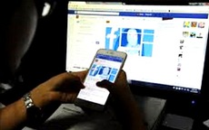 Đại gia bị tình cũ kiện vì đăng ảnh nhạy cảm lên Facebook