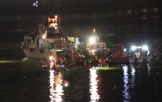 Trắng đêm cứu người trên sông Hàn