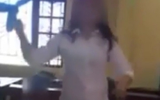 Nữ sinh mở nhạc sàn nhảy như trên bar trong lớp học