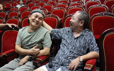 Đạo diễn Lê Hùng: “Khán giả yêu Xuân Hinh đến độ bám theo cả vào… nhà vệ sinh”