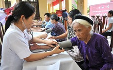 Những “lỗ hổng lớn” trong chăm sóc người cao tuổi