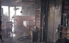 Hà Nội: Khách sạn phố cổ cháy lớn, du khách nước ngoài hoảng loạn tháo chạy