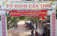 Lẻn vào chùa đập 12 hòm công đức ăn cắp tiền