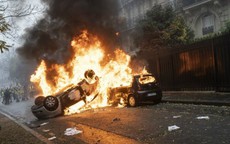 Bạo loạn ở Pháp: Nỗi sợ hãi bao trùm Paris trước ngày 'bão tố'