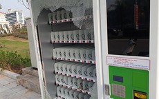 Chuyện lạ: Đập vỡ máy bán hàng tự động chỉ để lấy đồ uống