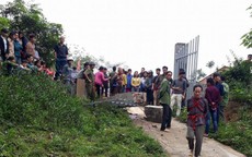 Lào Cai: Sập cổng trường khiến 2 học sinh tử vong và nguy kịch