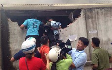 Cháy chợ ở Hà Nội: Tiểu thương hoảng loạn, có gia đình bị cháy hết cả 3 ki-ốt