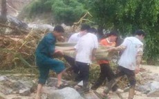 Thanh Hóa: Hiện trường trận lũ quét kinh hoàng khiến 4 người trong gia đình chết và mất tích