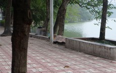 Hà Nội: Bơi ra tháp Rùa mặc nhiều người can ngăn, người đàn ông đuối nước ở hồ Gươm