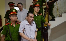 Xử gian lận thi cử ở Hà Giang: Cựu phó giám đốc sở "không ngờ nhận kết cục cay đắng"