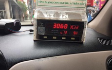 Đuổi việc tài xế taxi sau vụ “chặt chém” khách Tây 3 triệu cho quãng đường 17km