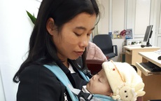 Sức khỏe bé gái 1 tuổi bị tim bẩm sinh ở Tuyên Quang yếu hơn trước