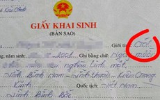 Hồ sơ tuyển sinh không hợp lệ vì giới tính giấy khai sinh là 'Gái'