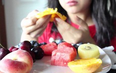 Ăn trái cây khi đói cực kỳ tốt, vì sao?