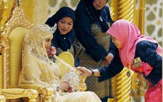 Nàng dâu hoàng gia Brunei từng gây choáng trong đám cưới kéo dài 11 ngày, phủ đầy vàng và kim cương, xa xỉ bậc nhất giờ ra sao sau 3 năm kết hôn?