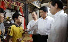 Chủ tịch Hà Nội thăm gia đình nữ công nhân bị “xe điên” đâm tử vong