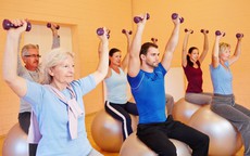 Các bài tập thể dục tốt cho sức khỏe người cao tuổi bị bệnh tăng huyết áp