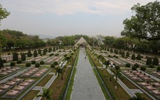 Chuyện cảm động về những ngôi mộ đôi ở nghĩa trang liệt sỹ Điện Biên