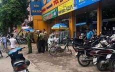 Hà Nội: Bảo vệ siêu thị Điện máy Xanh bị chém xối xả