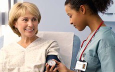 Biến chứng và cách phòng ngừa bệnh tăng huyết áp ở người cao tuổi