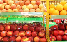 Tại sao bán trái cây nhập khẩu giá rẻ gần một nửa so với thị trường, BHX vẫn có lời?