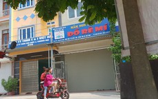 Cận cảnh nơi đỗ chiếc xe đưa đón có bé trai 3 tuổi bị bỏ quên suốt 9 giờ đồng hồ ở Bắc Ninh